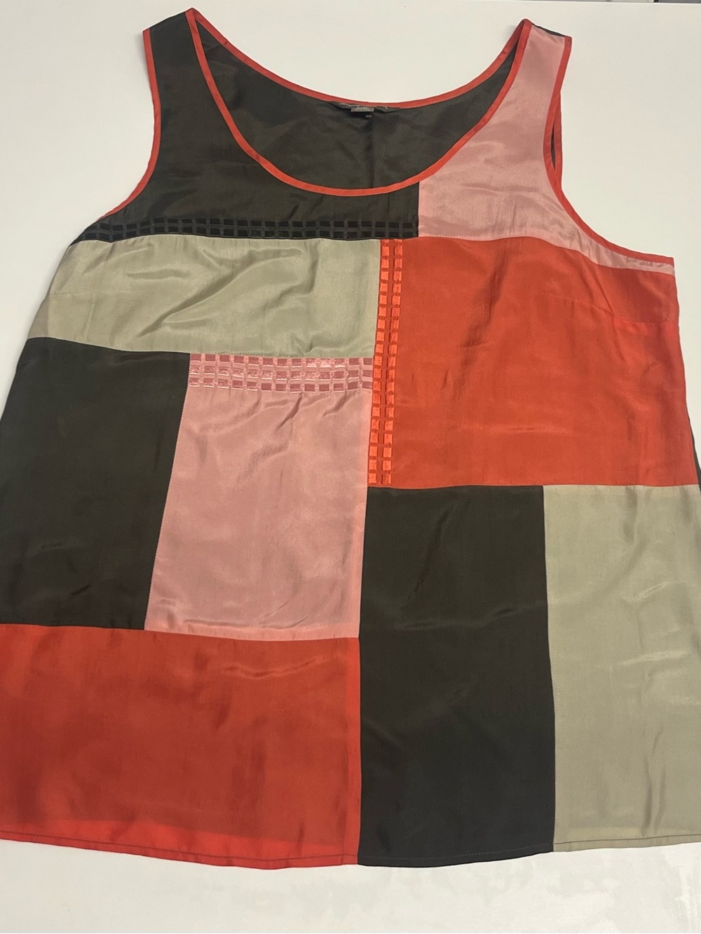 Tommy Bahama 100% Silk Tank